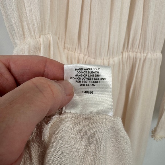 Romeo & Juliet Couture Off Shoulder Romper Womens M Cream Boho Cowgirl Pockets - Picture 12 of 16